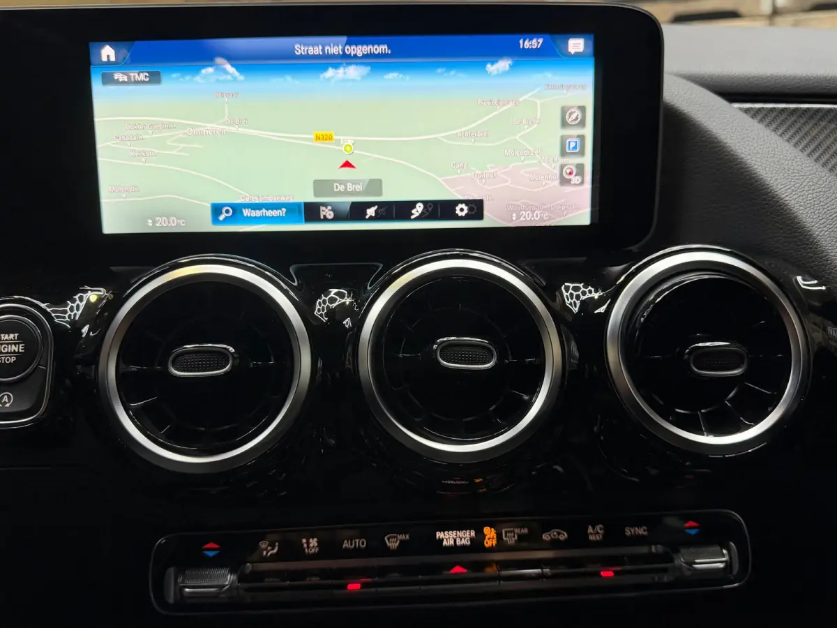 200 Business Solution AMG Navigatie clima Cruise Camera LM