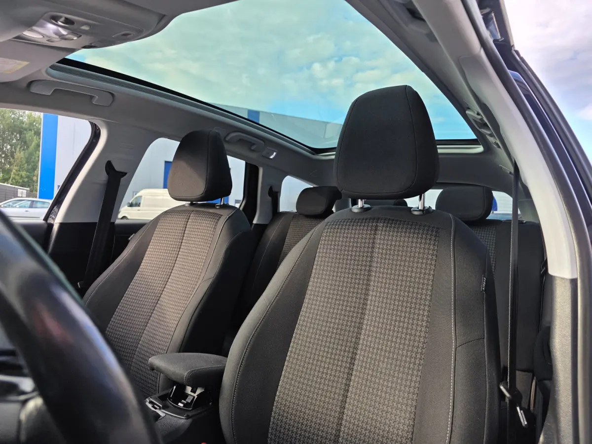 1.2 PureTech Blue Lease Executive | PANO | TREKHAAK | NAP