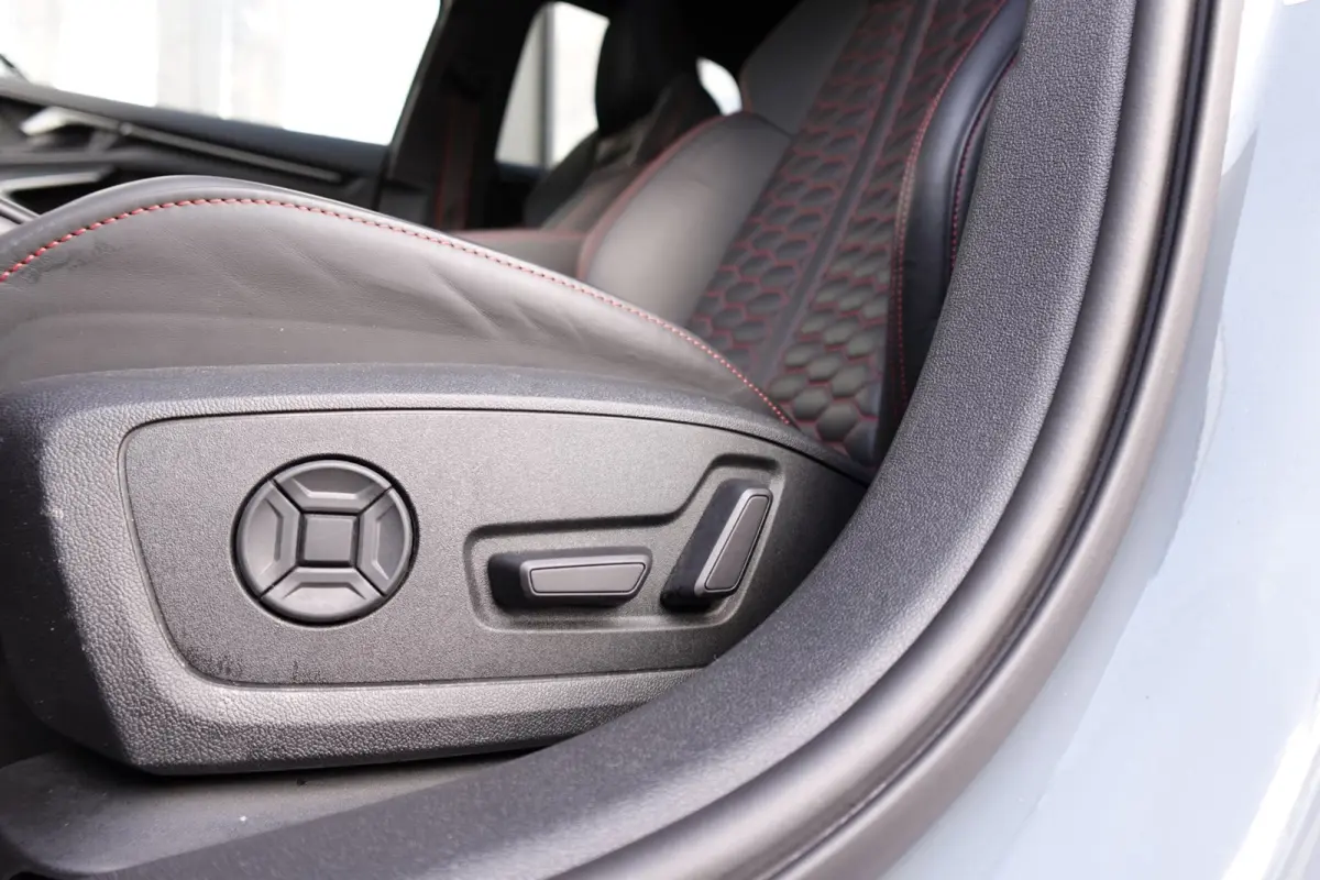 2.5 TFSI RS 3 quattro PANO B&O MATRIX VOL