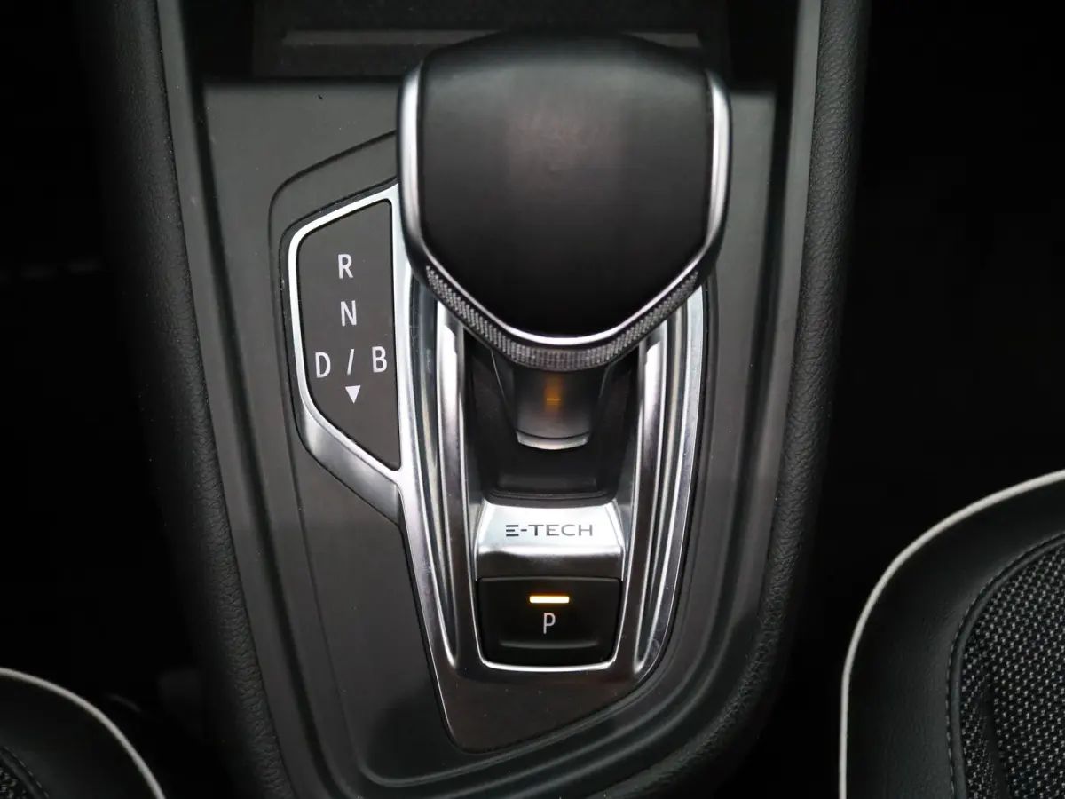 160pk E-Tech Plug-in Hybrid Edition One Apple Carplay/Android Auto | Climate
