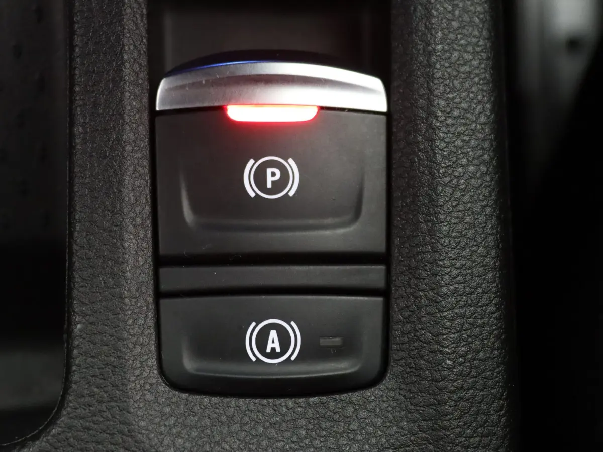 160pk E-Tech Plug-in Hybrid Edition One Apple Carplay/Android Auto | Climate