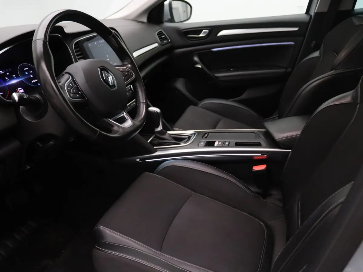 Estate 160pk Plug-In Hybrid Intens Apple Carplay/Android Auto | Climate