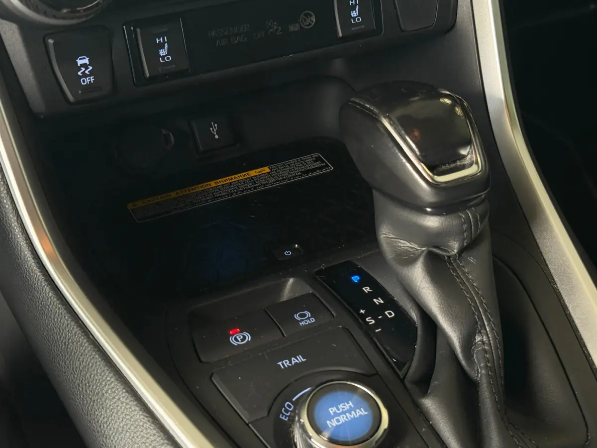 2.5 Hybrid AWD Black Edition Pano|Leder|JBL