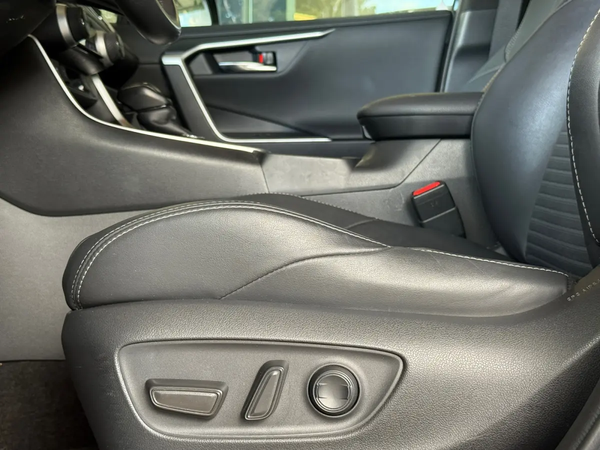 2.5 Hybrid AWD Black Edition Pano|Leder|JBL