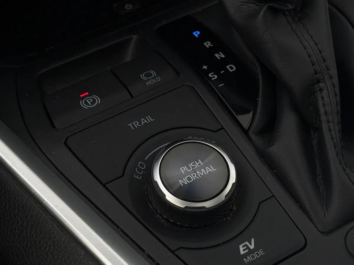 2.5 Hybrid AWD Black Edition Pano|Leder|JBL