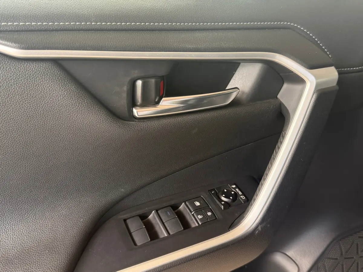 2.5 Hybrid AWD Black Edition Pano|Leder|JBL