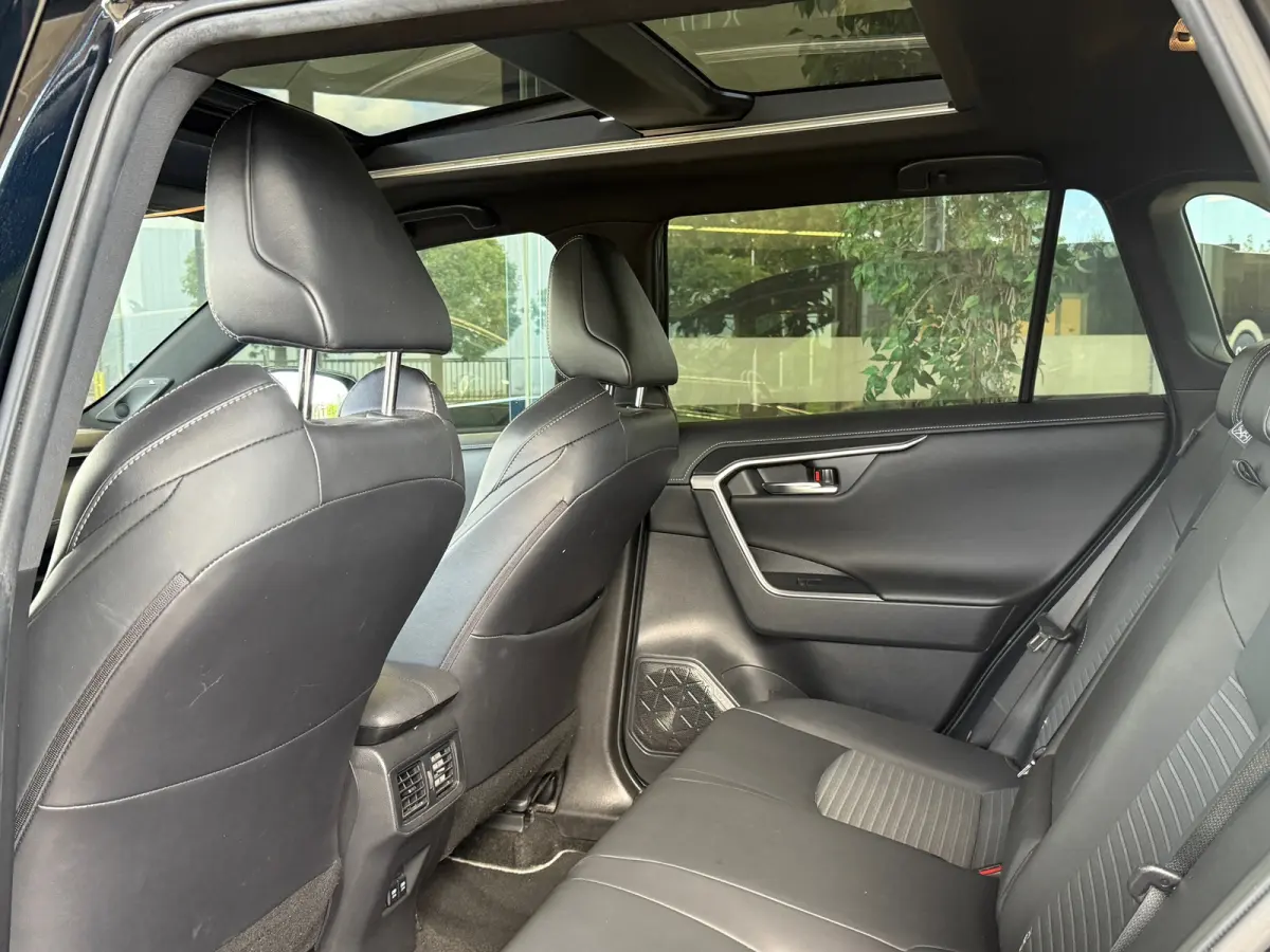 2.5 Hybrid AWD Black Edition Pano|Leder|JBL