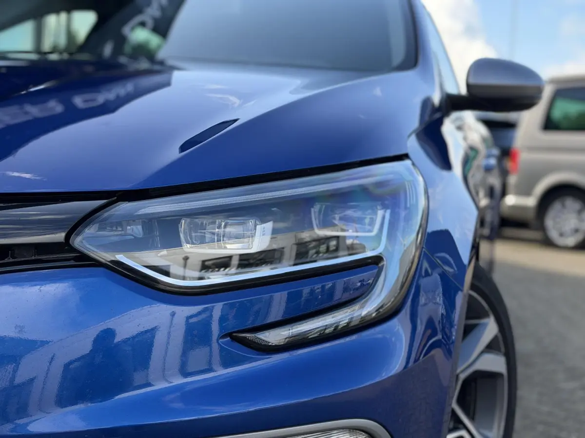 1.6 TCe GT 205PK | AUTOMAAT | Van de Renault Dealer | RS Drive | Stoelverwarming | 4 Control | Head Up | 18 Inch | 2 Sleutels |