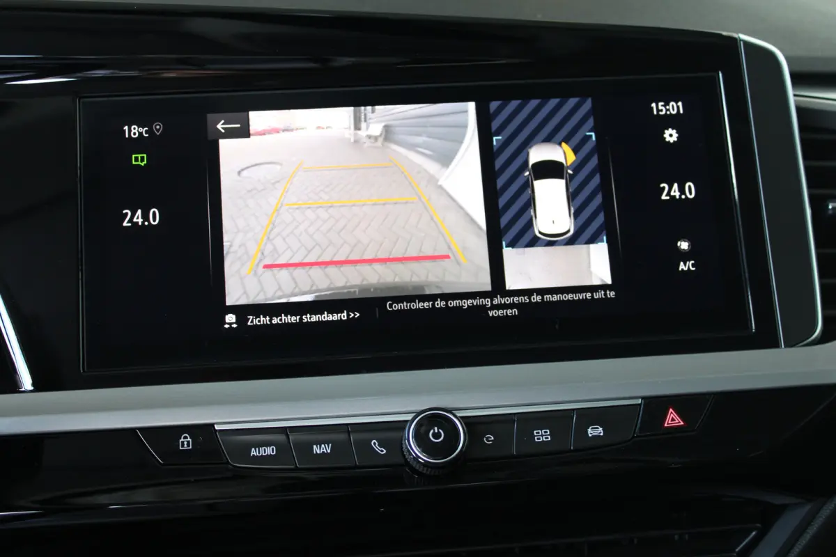 1.6 Turbo Plug-In Hybrid Business Elegance | Elektrische achterklep | Matrix LED | Adaptieve cruise control | Voorruitverwarming |