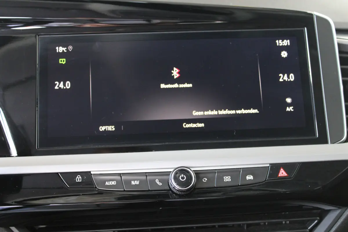 1.6 Turbo Plug-In Hybrid Business Elegance | Elektrische achterklep | Matrix LED | Adaptieve cruise control | Voorruitverwarming |