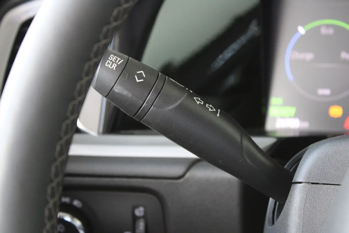 1.6 Turbo Plug-In Hybrid Business Elegance | Elektrische achterklep | Matrix LED | Adaptieve cruise control | Voorruitverwarming |