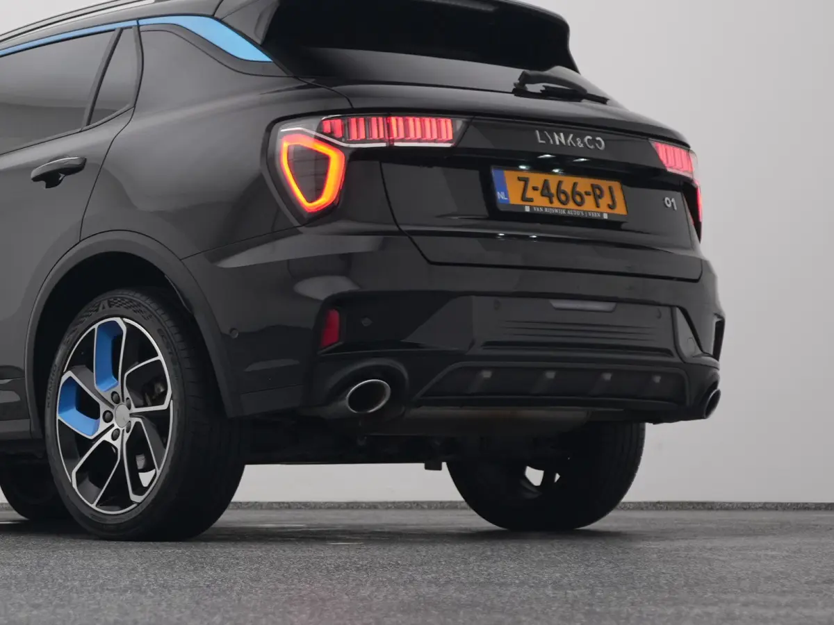 1.5 Plug-in Hybrid | 360° | ZWARTE HEMEL | STUURVERWARMING | NLD AUTO