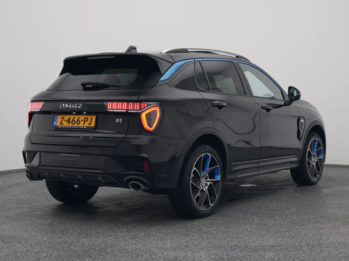 1.5 Plug-in Hybrid | 360° | ZWARTE HEMEL | STUURVERWARMING | NLD AUTO