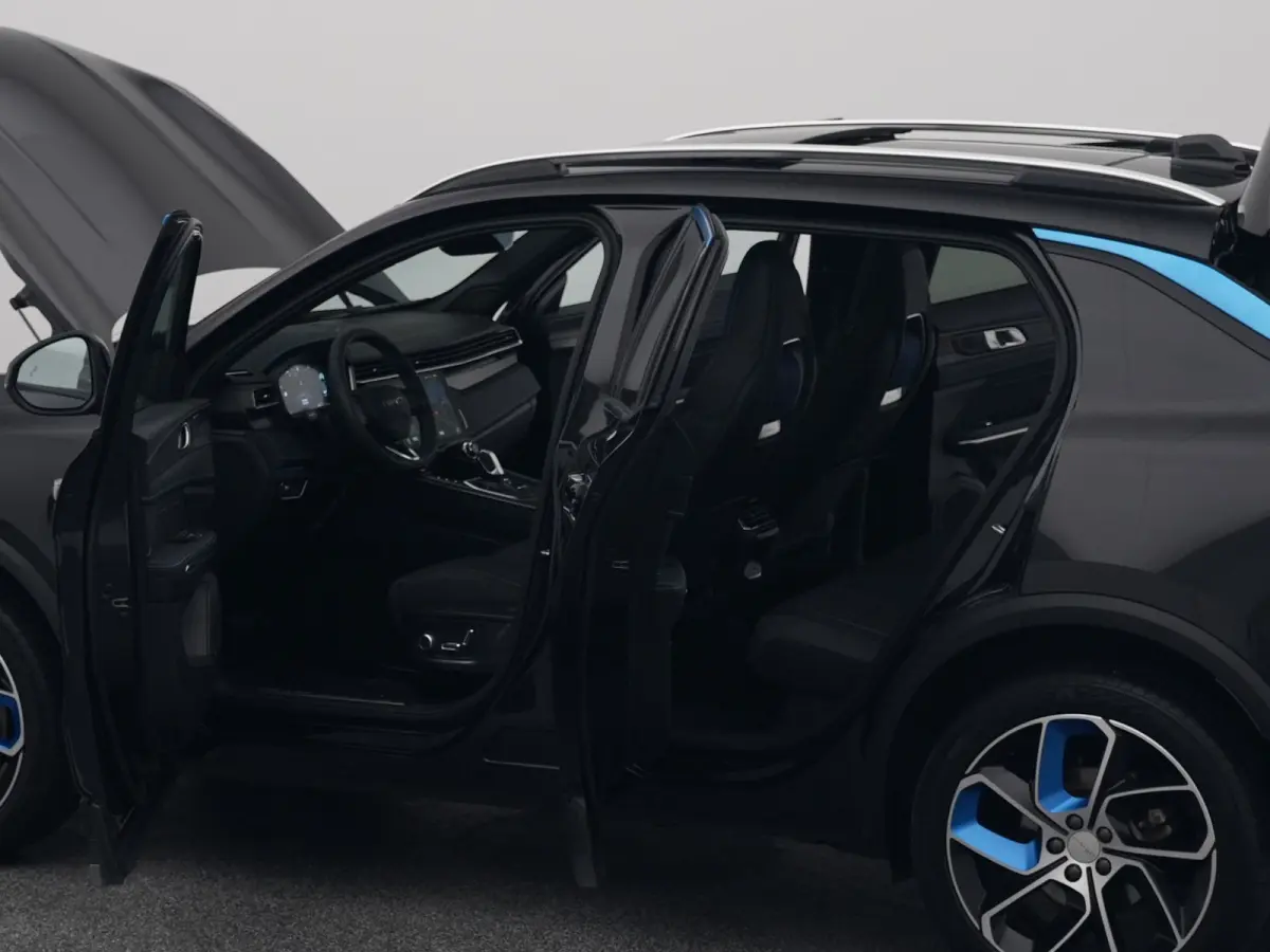 1.5 Plug-in Hybrid | 360° | ZWARTE HEMEL | STUURVERWARMING | NLD AUTO