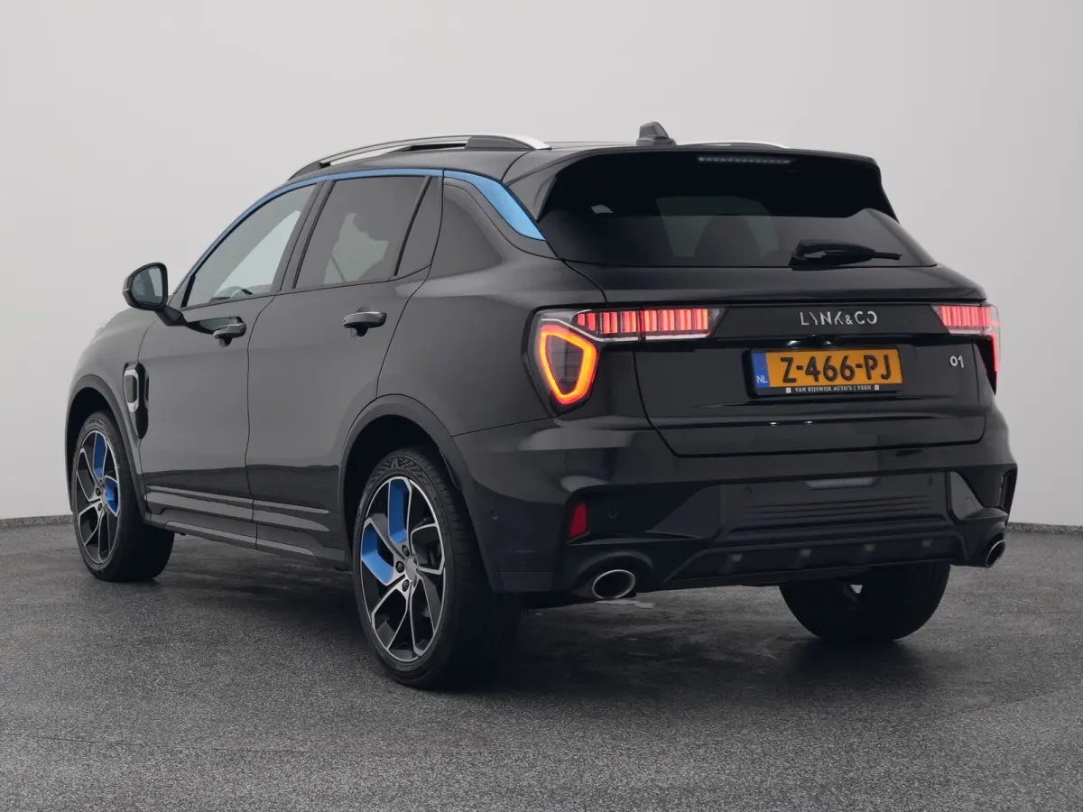 1.5 Plug-in Hybrid | 360° | ZWARTE HEMEL | STUURVERWARMING | NLD AUTO