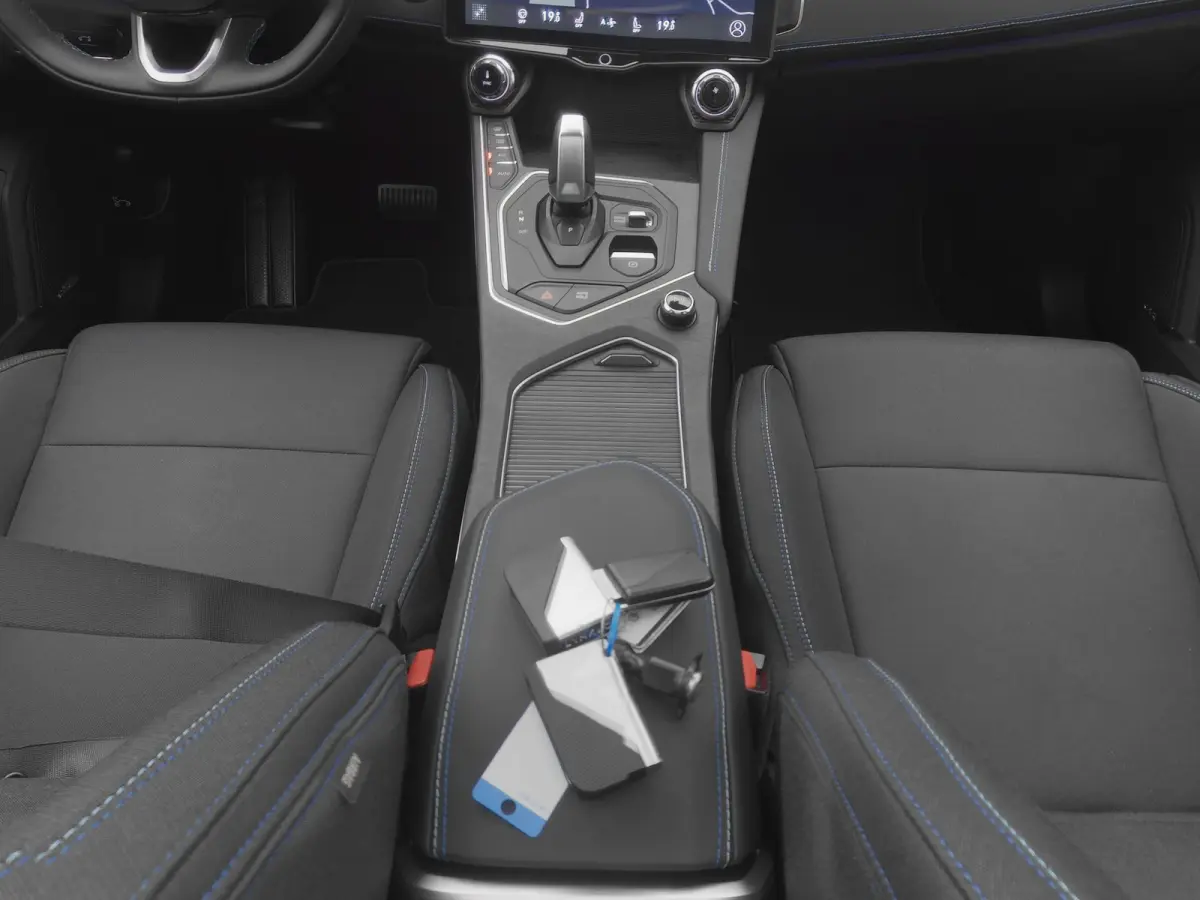 1.5 Plug-in Hybrid | 360° | ZWARTE HEMEL | STUURVERWARMING | NLD AUTO