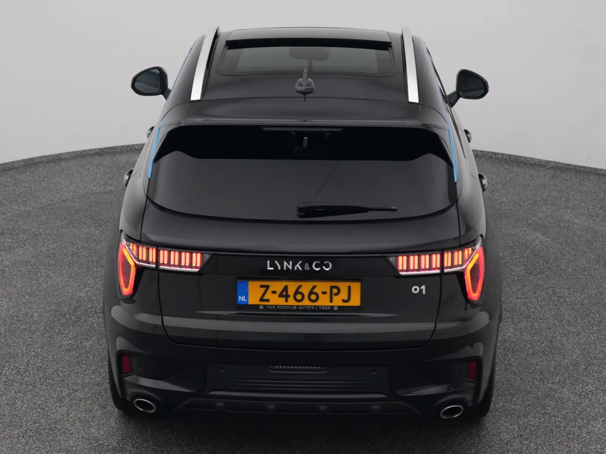 1.5 Plug-in Hybrid | 360° | ZWARTE HEMEL | STUURVERWARMING | NLD AUTO
