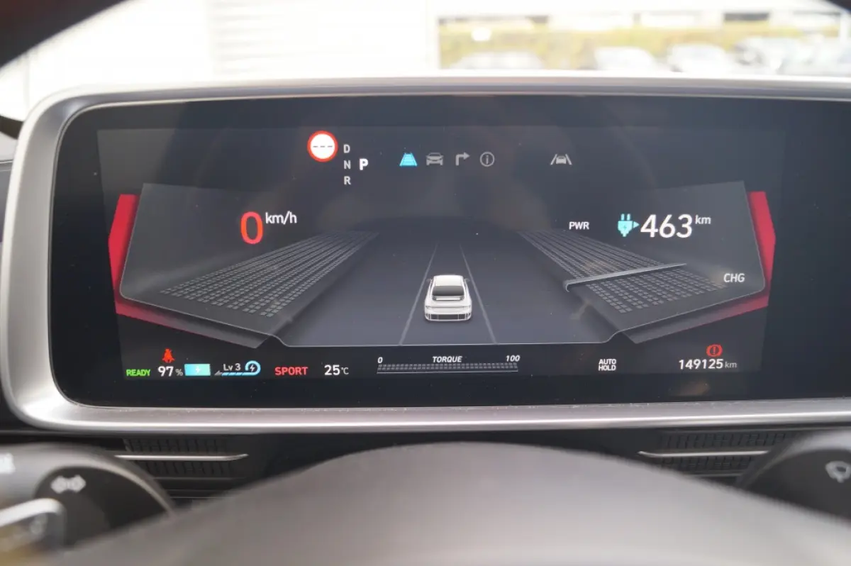 Connect 77.4 kWh -SOH100%-NAVI-ECC-CAM-