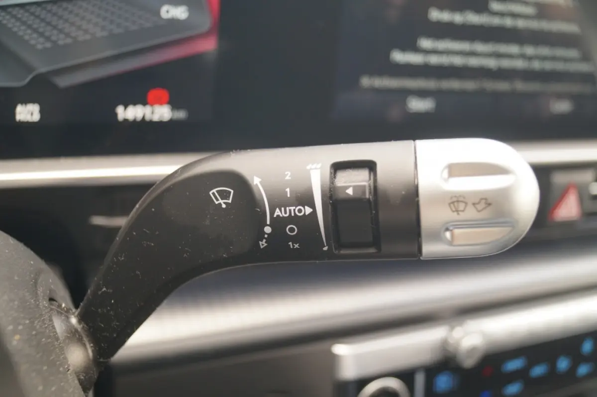 Connect 77.4 kWh -SOH100%-NAVI-ECC-CAM-