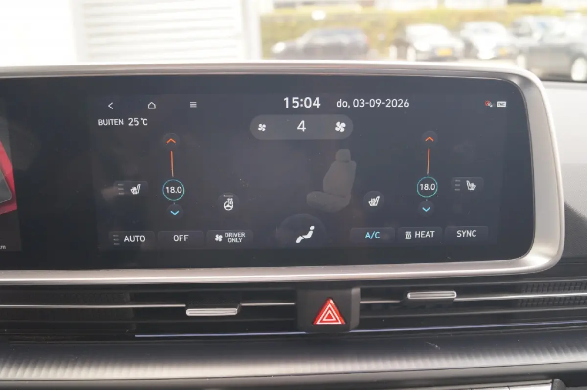 Connect 77.4 kWh -SOH100%-NAVI-ECC-CAM-