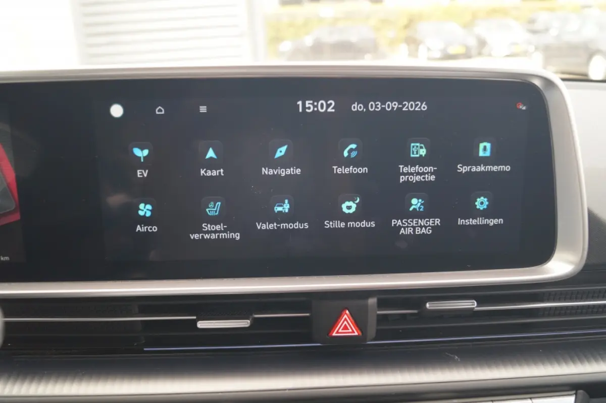 Connect 77.4 kWh -SOH100%-NAVI-ECC-CAM-