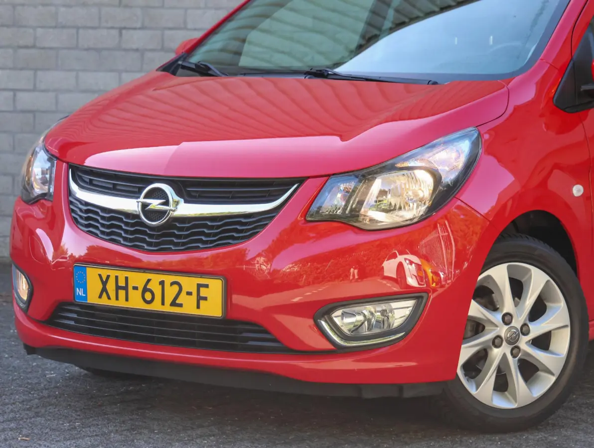 1.0 75pk Innovation | Stoelverwarming | Climate control | Cruise control |