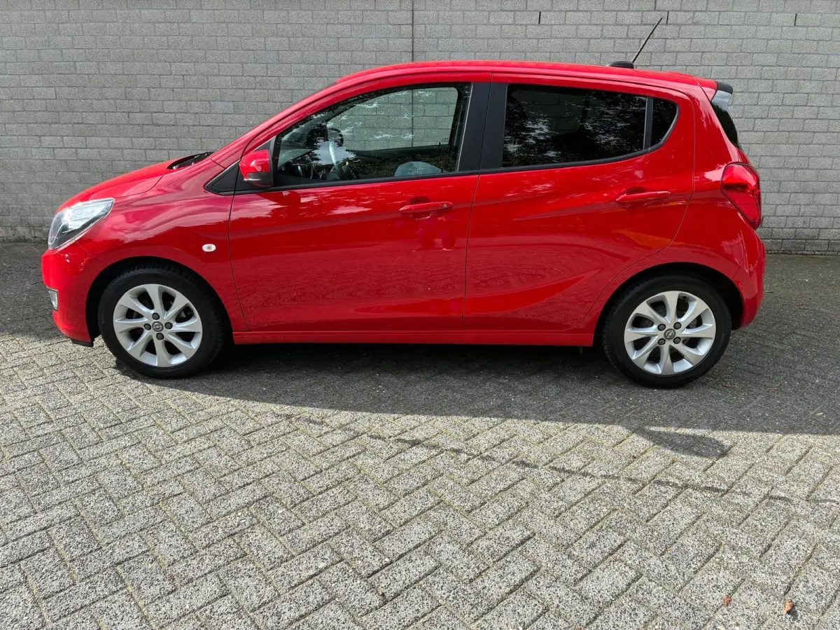 1.0 75pk Innovation | Stoelverwarming | Climate control | Cruise control |