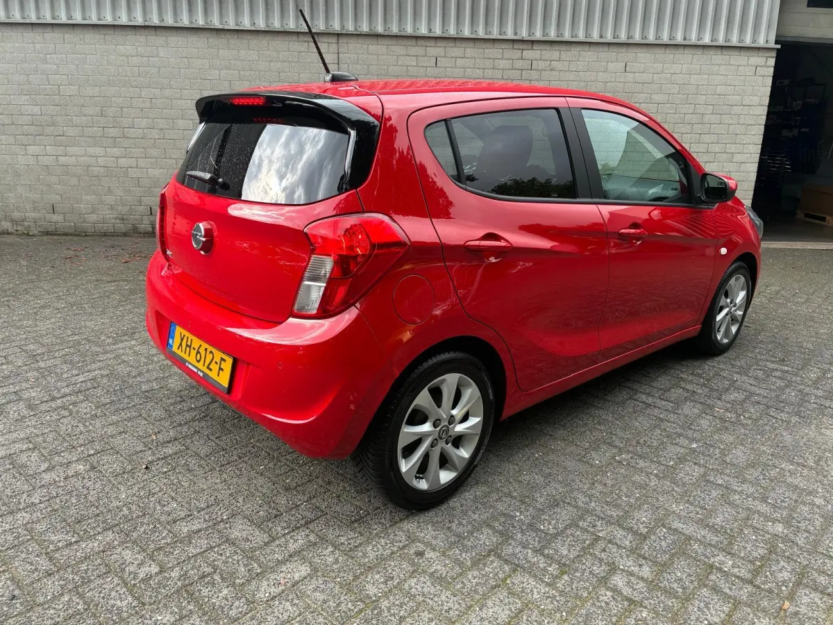 1.0 75pk Innovation | Stoelverwarming | Climate control | Cruise control |
