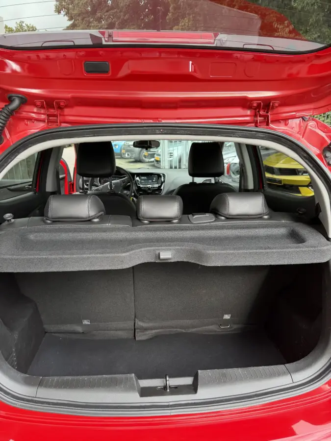 1.0 75pk Innovation | Stoelverwarming | Climate control | Cruise control |