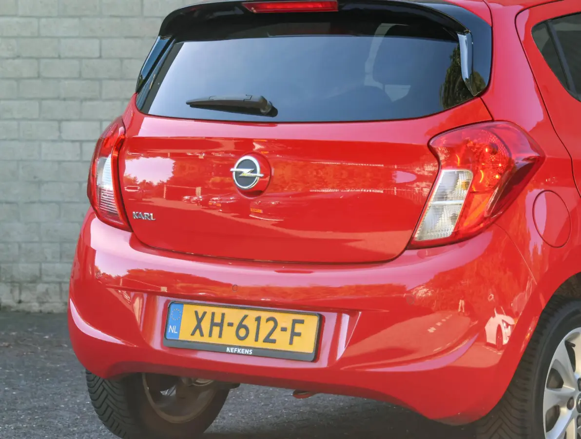 1.0 75pk Innovation | Stoelverwarming | Climate control | Cruise control |