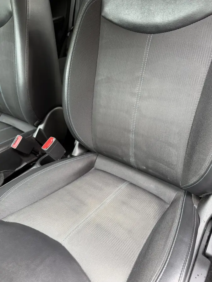 1.0 75pk Innovation | Stoelverwarming | Climate control | Cruise control |