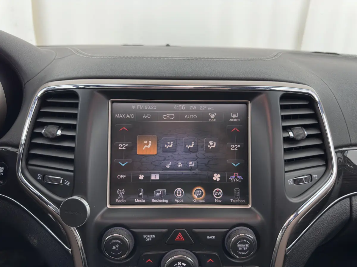 3.0 CRD 75TH ANNIVERSARY OVERLAND Aut. *PANO |  FULL-LEATHER | XENON | AIR-SUSPENSION | BLIS | MEMORY-PACK | CAMERA | KEYLESS | NAVI-FULLMAP | TOWBAR | COMFORT-SEATS | SHIFT-PADDLES |  DAB+