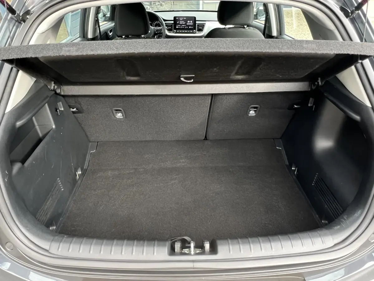 1.0 T-GDi MHEV DynamicLine Apple carplay / camera / airco / lichtmetalen velgen