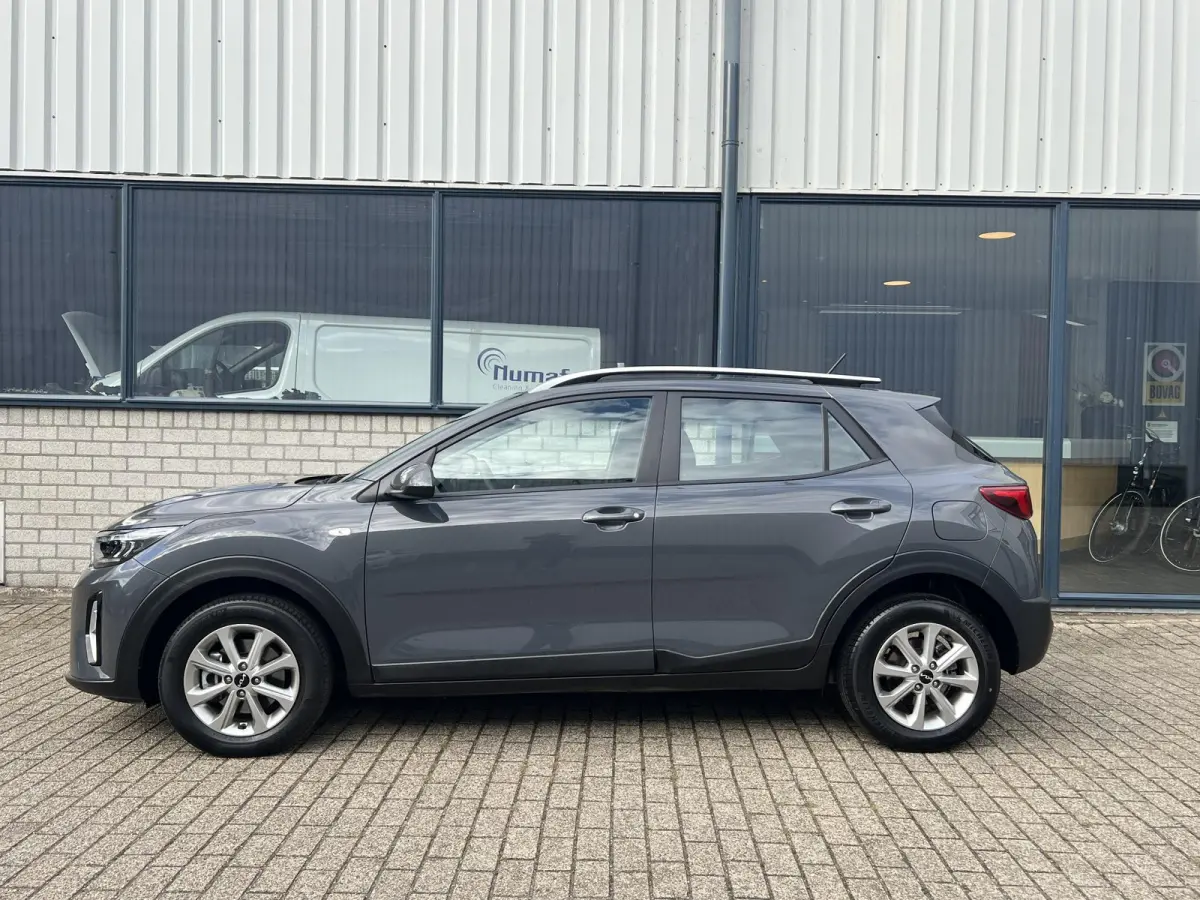 1.0 T-GDi MHEV DynamicLine Apple carplay / camera / airco / lichtmetalen velgen