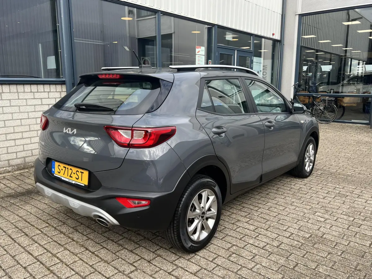 1.0 T-GDi MHEV DynamicLine Apple carplay / camera / airco / lichtmetalen velgen
