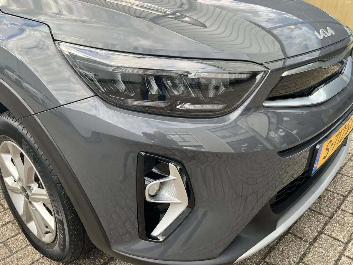 1.0 T-GDi MHEV DynamicLine Apple carplay / camera / airco / lichtmetalen velgen
