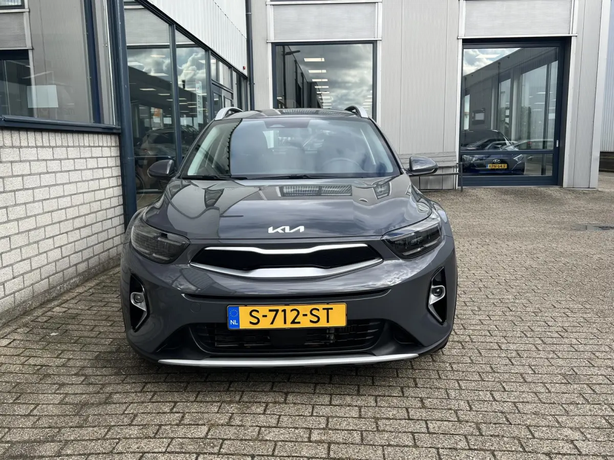 1.0 T-GDi MHEV DynamicLine Apple carplay / camera / airco / lichtmetalen velgen