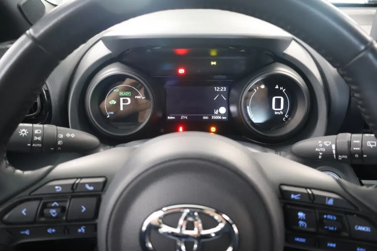 1.5 Hybrid Dynamic