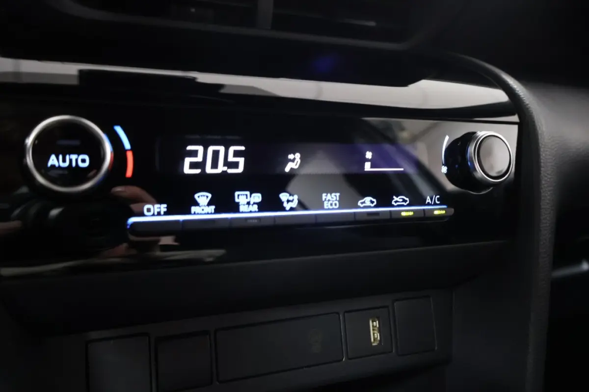 1.5 Hybrid Dynamic