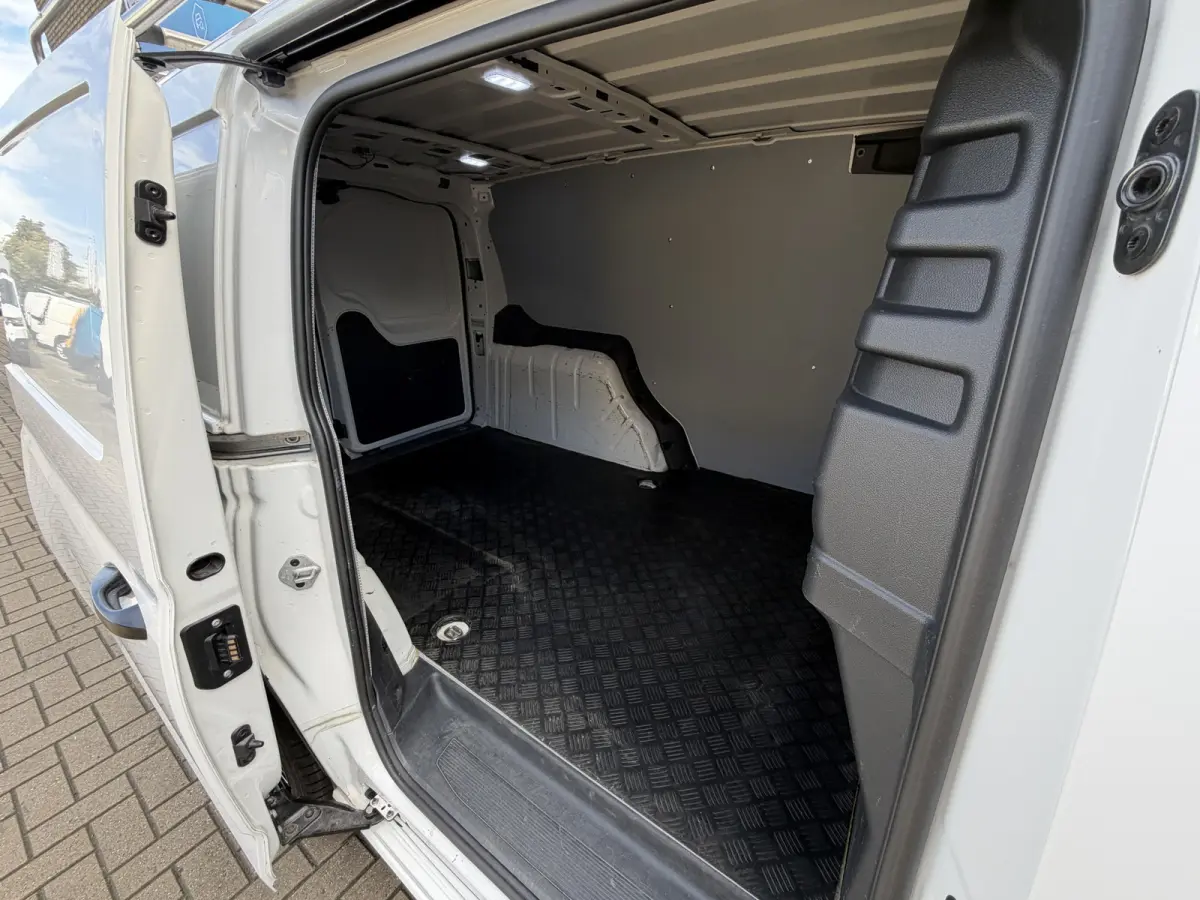 Maxi 2.0 TDI 102 PK Euro 6 Comfort Trekhaak/CarPlay/cruise control