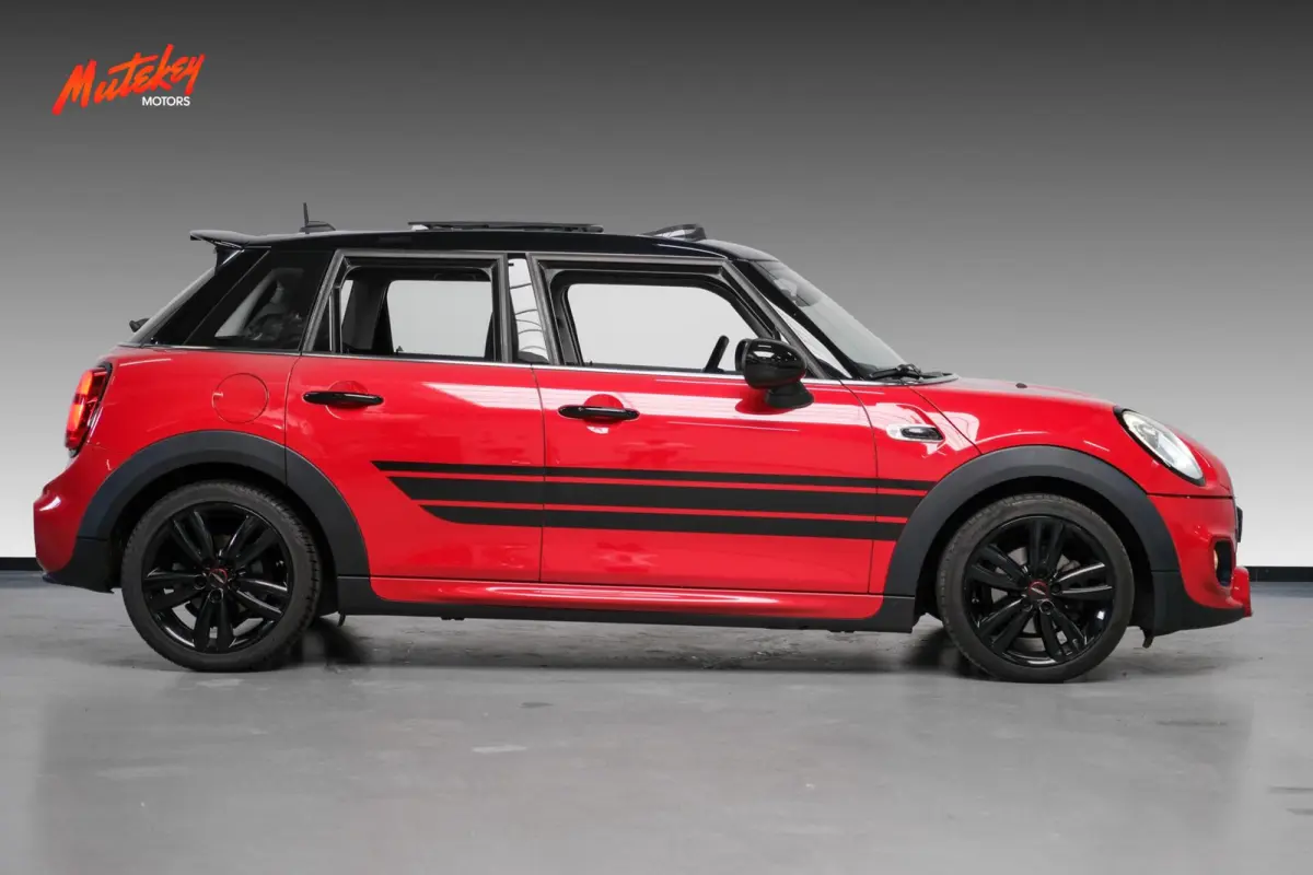 1.5 Cooper | Pano | Harman | Carplay | 2e eignr