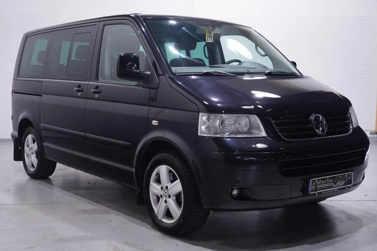 Multivan 3.2 V6 235 pk Highline 4-Motion 7-zits Leder Grijs Elek. Schuifdeuren, Airco ECC, Cruise Control, Uniek in NL
