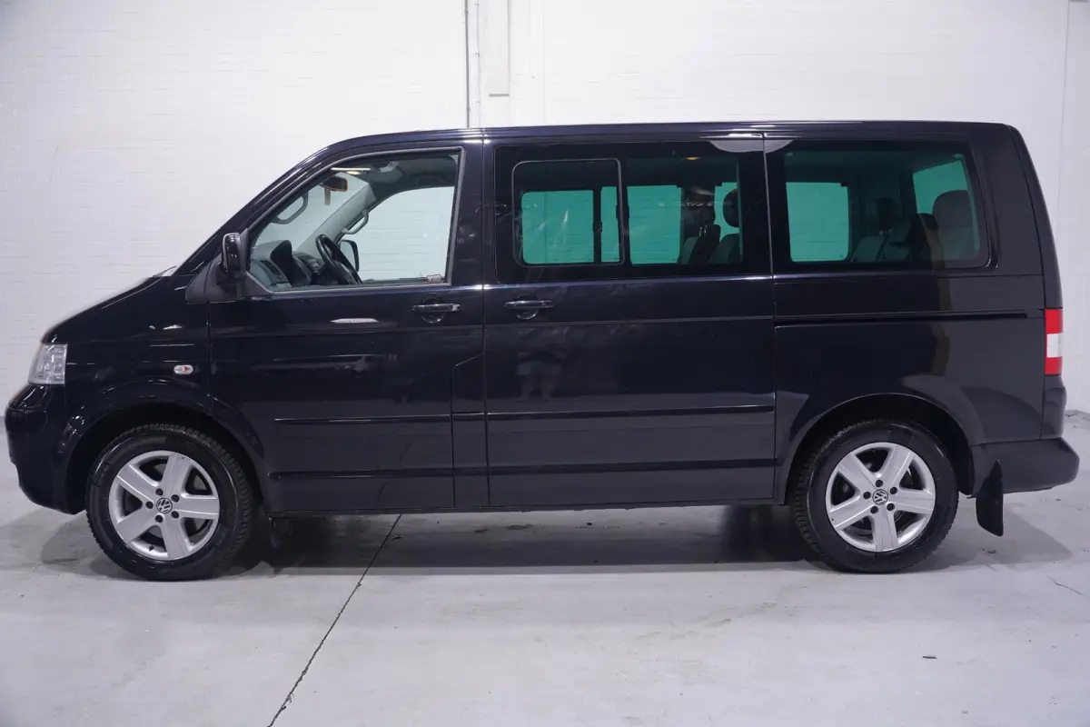 Multivan 3.2 V6 235 pk Highline 4-Motion 7-zits Leder Grijs Elek. Schuifdeuren, Airco ECC, Cruise Control, Uniek in NL