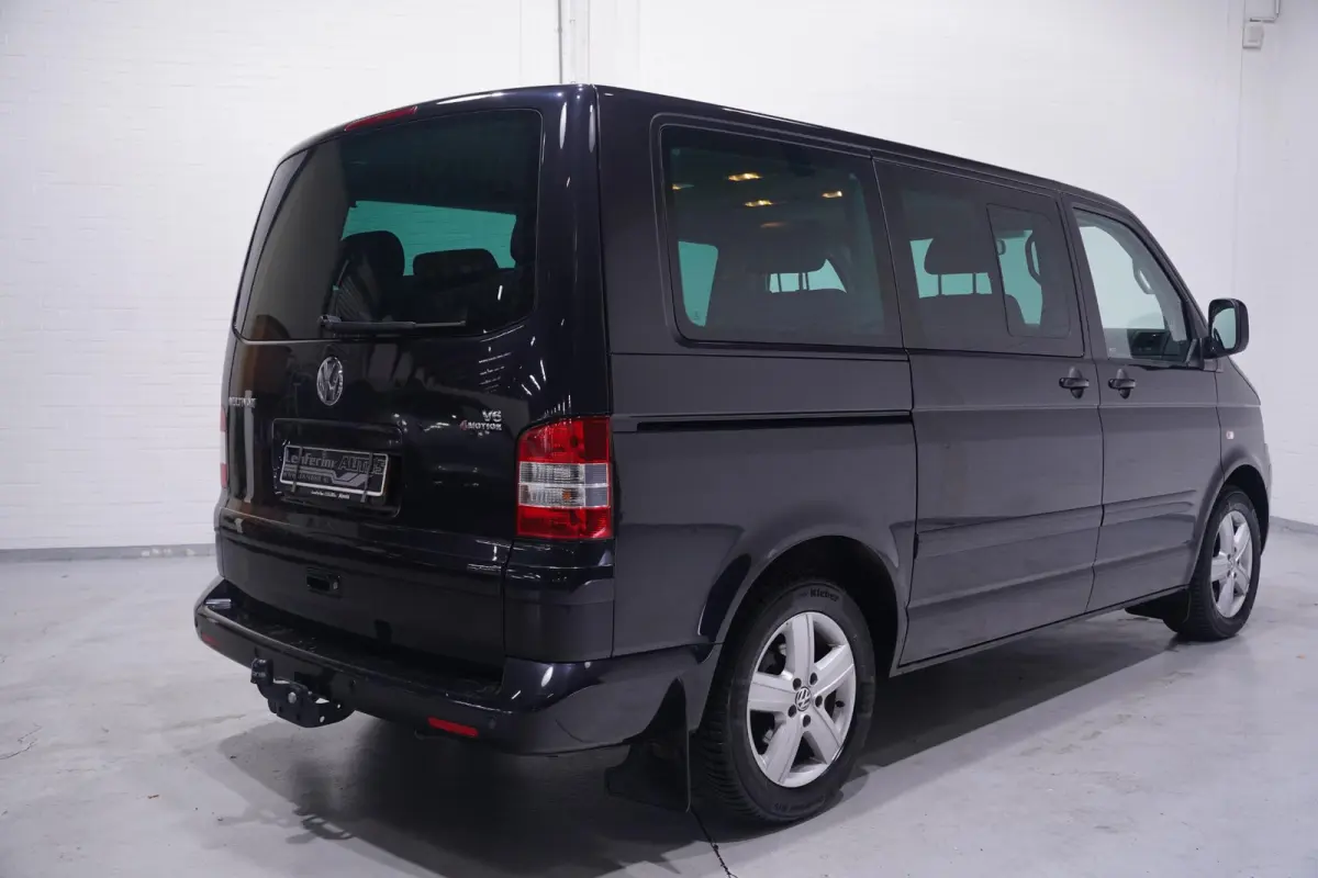 Multivan 3.2 V6 235 pk Highline 4-Motion 7-zits Leder Grijs Elek. Schuifdeuren, Airco ECC, Cruise Control, Uniek in NL