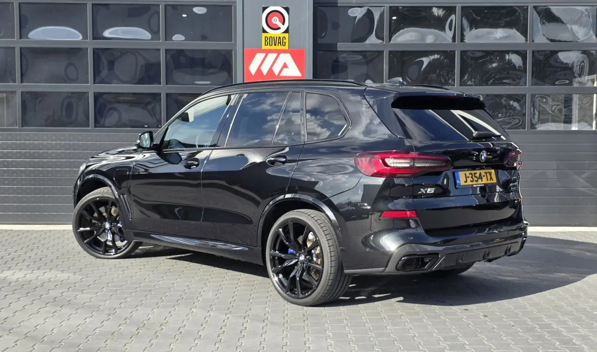 XDrive45e M Sport High Executive | FULL OPTION | LASER | PANO | LUCHTVERING | LUXE LEDER | HEAD UP | PANO | 3D CAMERA
