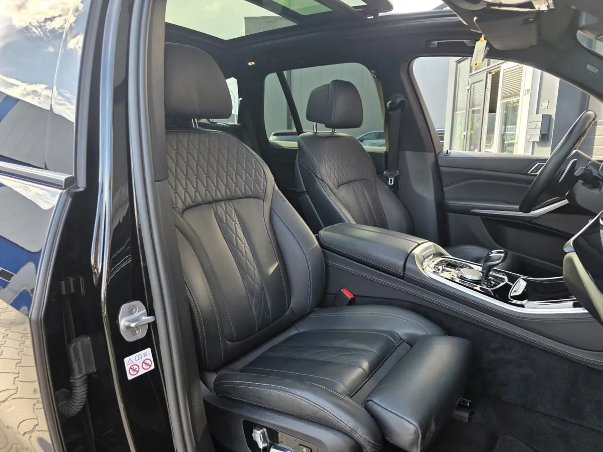 XDrive45e M Sport High Executive | FULL OPTION | LASER | PANO | LUCHTVERING | LUXE LEDER | HEAD UP | PANO | 3D CAMERA