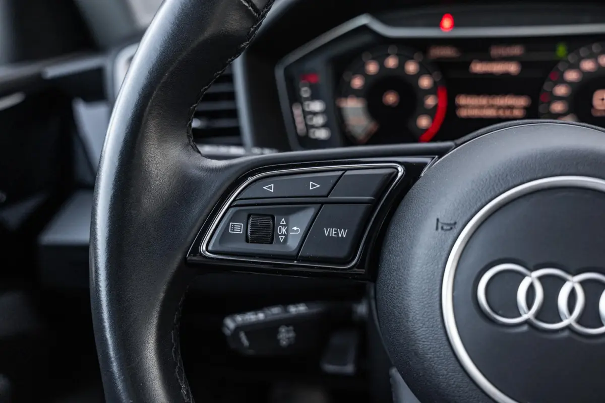25 TFSI 95pk Advanced edition | Parkeersensoren achter | Apple Carplay/Android Auto