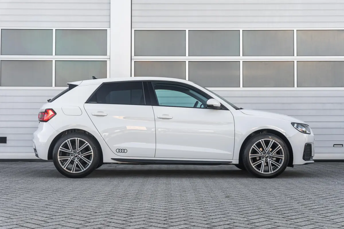 25 TFSI 95pk Advanced edition | Parkeersensoren achter | Apple Carplay/Android Auto