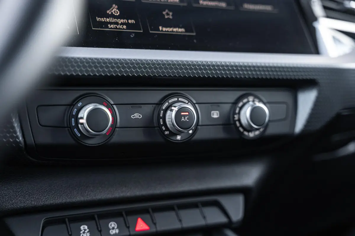25 TFSI 95pk Advanced edition | Parkeersensoren achter | Apple Carplay/Android Auto