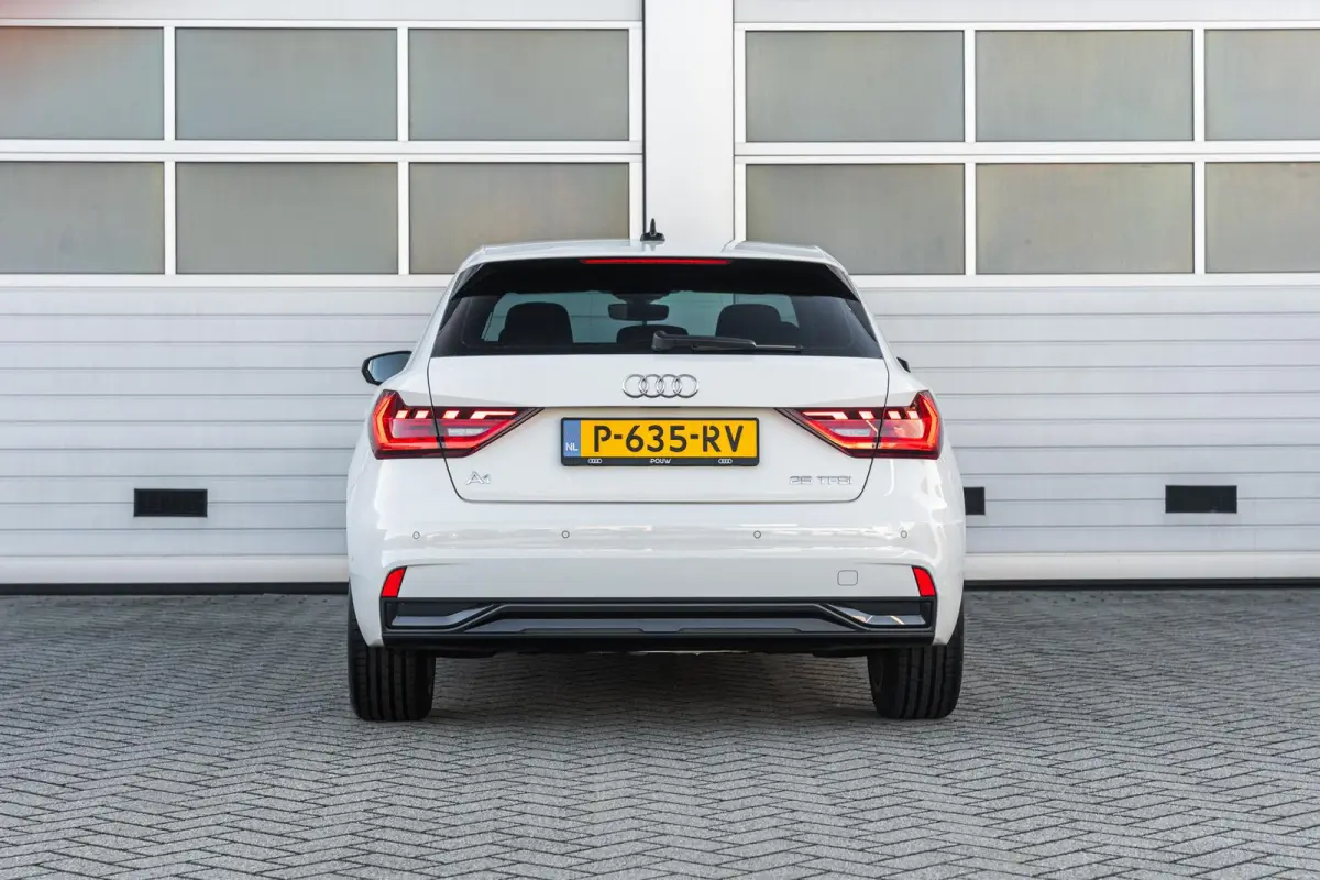 25 TFSI 95pk Advanced edition | Parkeersensoren achter | Apple Carplay/Android Auto